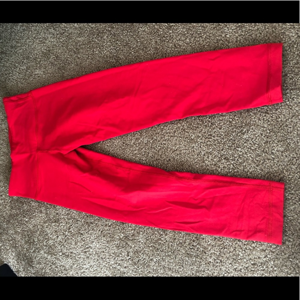 Lululemon’s align crop pant